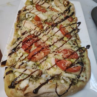 Chicken Pesto Flatbread