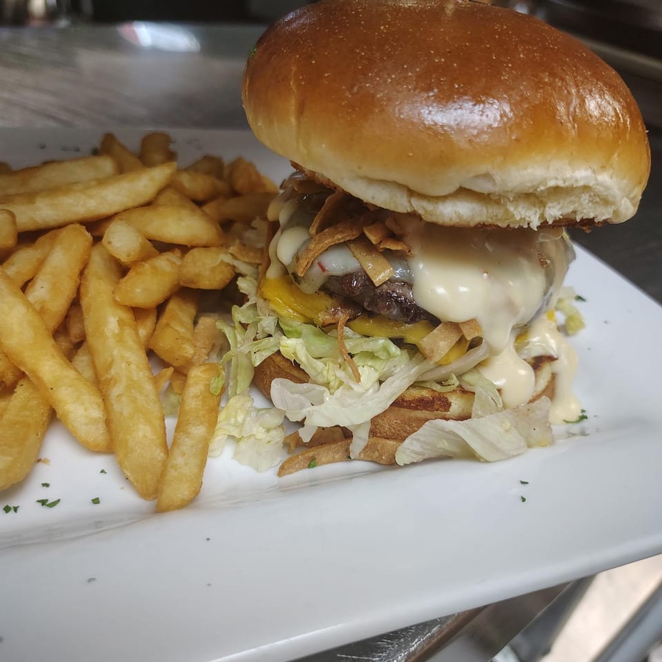 Nacho Burger: A Flavorful Twist on Burgers